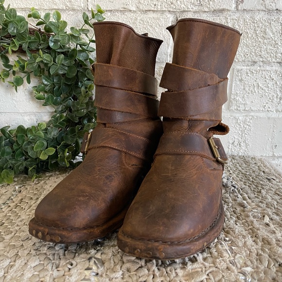 Jeffrey Campbell Rouges Brit Boot 6 - Picture 3 of 15